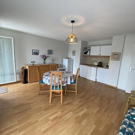 Le Poete - Appartement 2 Etoiles - Parking דירה