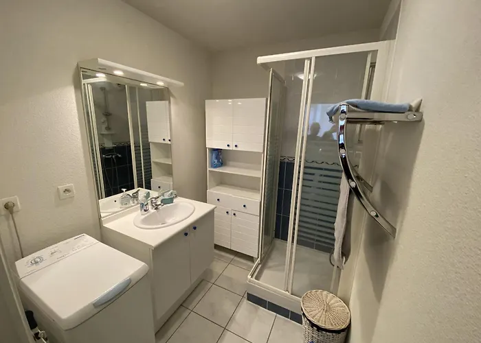 Le Poete - Appartement 2 Etoiles - Parking Apartmán *